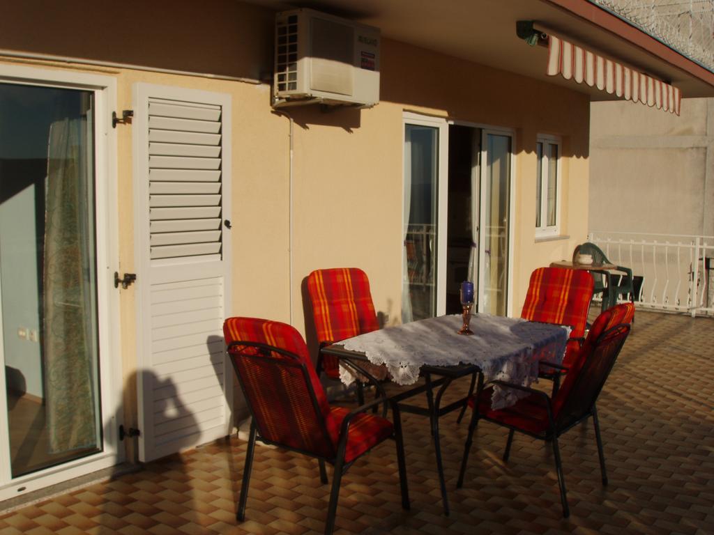 Apartment Rosa Rijeka Exterior photo
